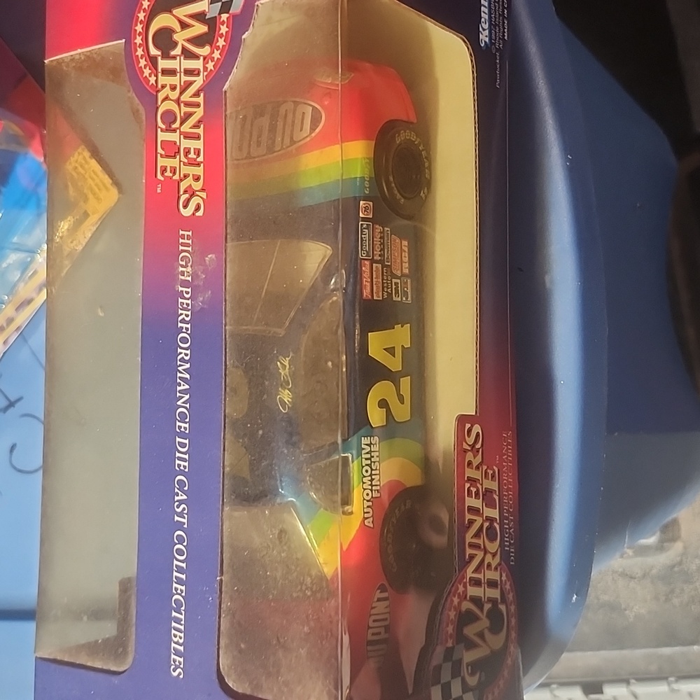 Jeff Gordons model car